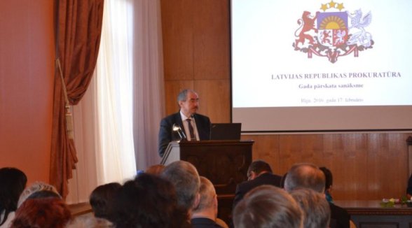 Augstākās tiesas priekšsēdētājs norāda uz prokuroru lielāku atbildību vienotas tiesu prakses nodrošināšanā