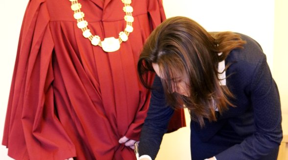 Augstākās tiesas priekšsēdētājs pieņem notāres zvērestu