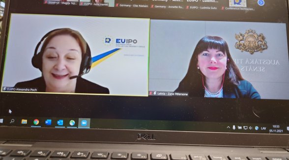 Eiropas simpozijā tiekas tiesneši, kas skata intelektuālā īpašuma tiesību lietas