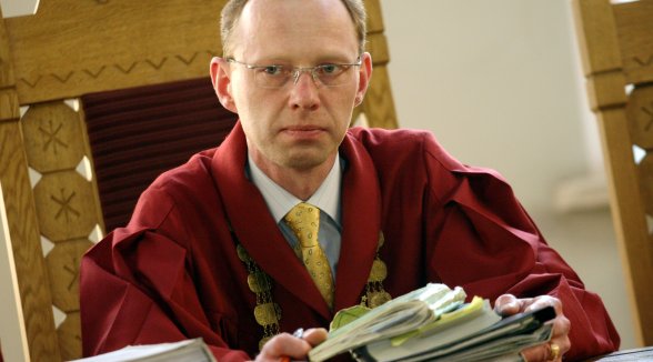 Darbu tiesneša amatā beidz Jānis Tiltiņš