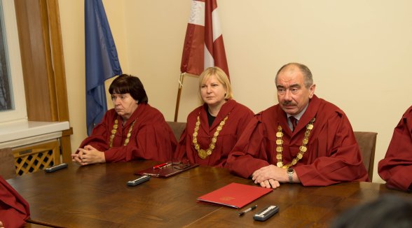 Augstākās tiesas priekšsēdētājs aicina tiesnešus būt atbildīgiem un stiprināt tiesu varas reputāciju