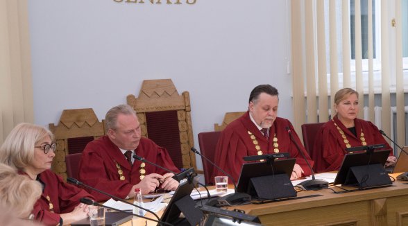 Augstākās tiesas priekšsēdētājs plēnumā akcentē sadarbības nozīmi Senāta darbā