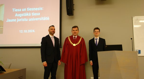 Young Lawyers University students from all over Latvia learn about judicial system, professions of judges and court staff