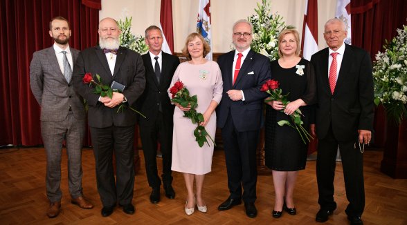 Novērtēts senatoru profesionālais ieguldījums tieslietu sistēmas attīstībā un tiesiskuma stiprināšanā