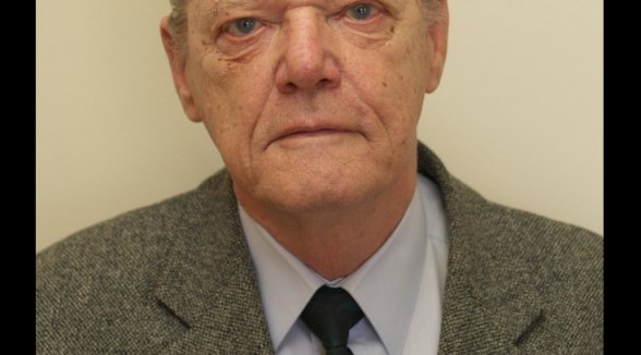 Sēru vēsts: miris bijušais Augstākās tiesas senators Roberts Guntis Namatēvs