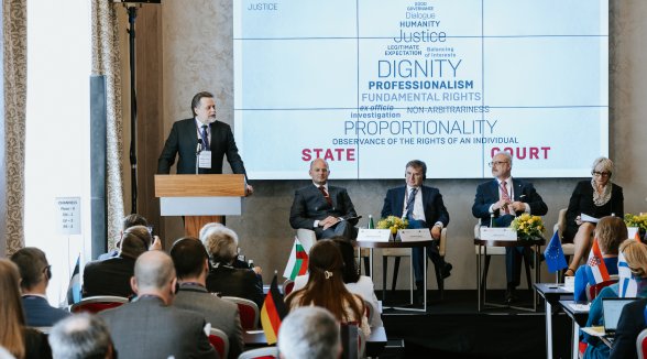 Administratīvo tiesu izaicinājums – nodrošināt cilvēktiesības, ja izpildvara klusē 