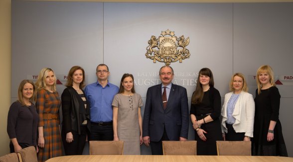 Augstākās tiesas priekšsēdētājs jaunos tiesnešus aicina būt aktīviem un cienīt savu amatu