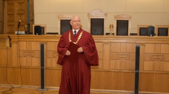 GUNARS AIGARS, THE CHAIR OF THE CHAMBER OF CIVIL CASES OF THE SUPREME COURT, SAYS GOOD-BYE TO THE OFFICE OF A JUDGE
