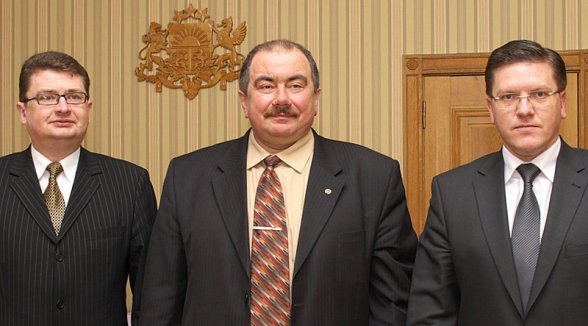 Tiesu sistēmas augstākās amatpersonas dosies kopīgā vizītē pie Ministru prezidenta