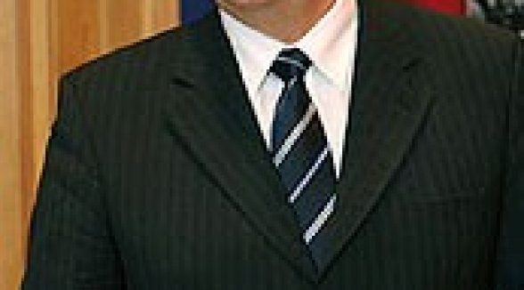 Guļāns saņem Triju Zvaigžņu ordeni, Krauze - Atzinības krustu