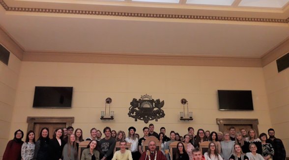 Topošie juristi tiekas ar Augstākās tiesas priekšsēdētāju