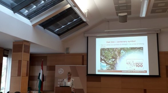 Starptautiskā konferencē dalās pieredzē par vēstures izmantošanu Augstākās tiesas komunikācijā