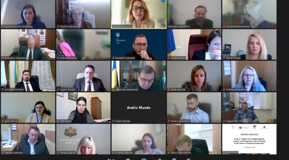 Latvija atbalsta Ukrainas tiesu sistēmu ceļā uz Eiropas Savienību