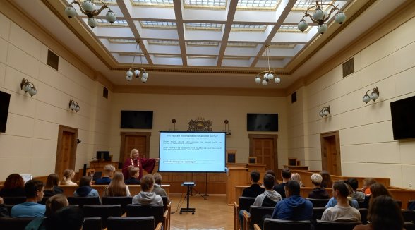 Notikusi pirmā tiesību zinību stunda šajā mācību gadā