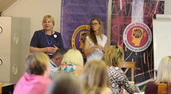 Konstitucionālās tiesībpolitikas seminārā diskutē par labu likumdošanu un modernajām tehnoloģijām