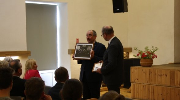 Senators Aleksandrs Gubens and Mikelis Gobins are commemorated in Cesvaine