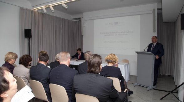 Augstākā tiesa diskutē par kasācijas tiesvedības efektivitāti