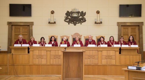 Tiesnesis Poķis atgriežas Administratīvajā apgabaltiesā