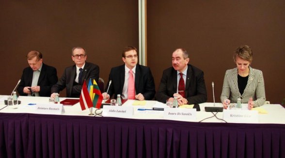 RESPONSIBILITY OF JUDGES IN ASSESSMENT OF RESTRICTION OF FUNDAMENTAL RIGHTS IS STRESSED AT THE CONFERENCE OF THE CONSTITUTIONAL COURT