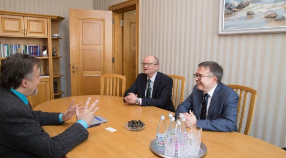 Judges from Poland and Austria visit the Supreme Court for experience exchange