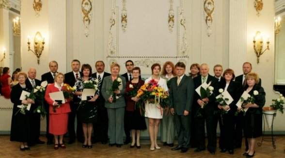 Par priekšzīmīgu, godīgu un radošu amata pienākumu pildīšanu saņem Tieslietu sistēmas Goda zīmes