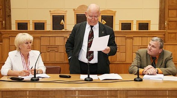 Judges of the regional courts are invited to seminar