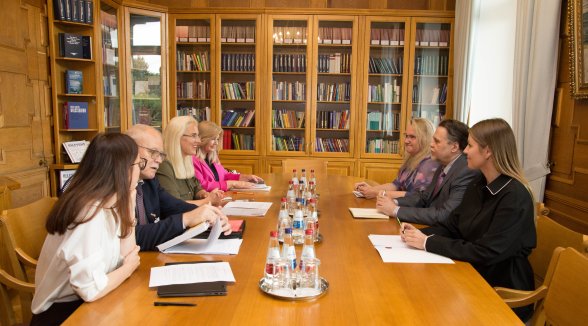 President of the Supreme Court and Free Trade Union Confederation of Latvia representatives address issues of sick-leave certificates in the court system