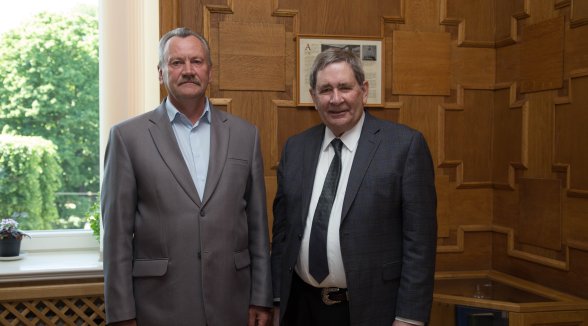 Krimināllietu departamenta priekšsēdētājs tiekas ar ASV federālo tiesnesi