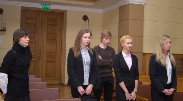 The Department of Administrative Cases provides an opportunity of practice to students