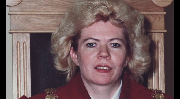 Sēru vēsts: mūžībā aizgājusi tiesnese Māra Katlapa